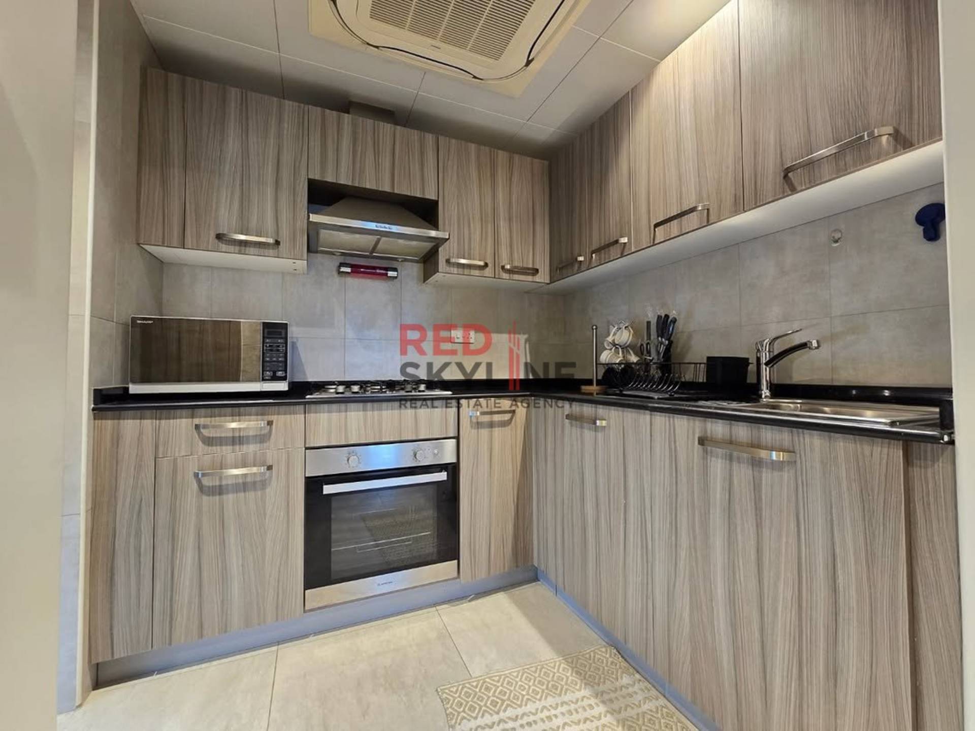 1 Bedroom Penthouse in Muscat Hills - Photo 3