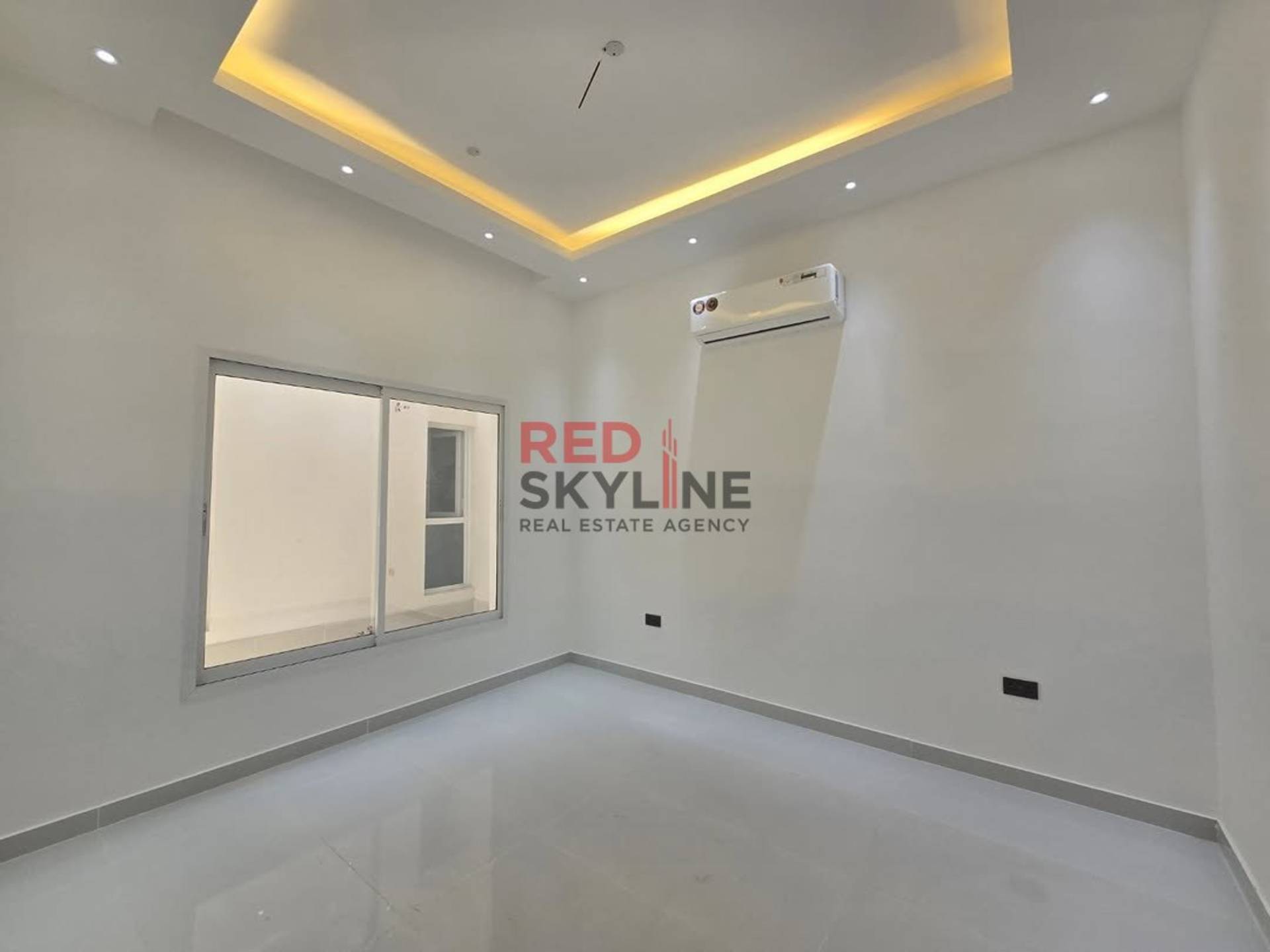 7 Bedroom Villa in Athaiba - Photo 4