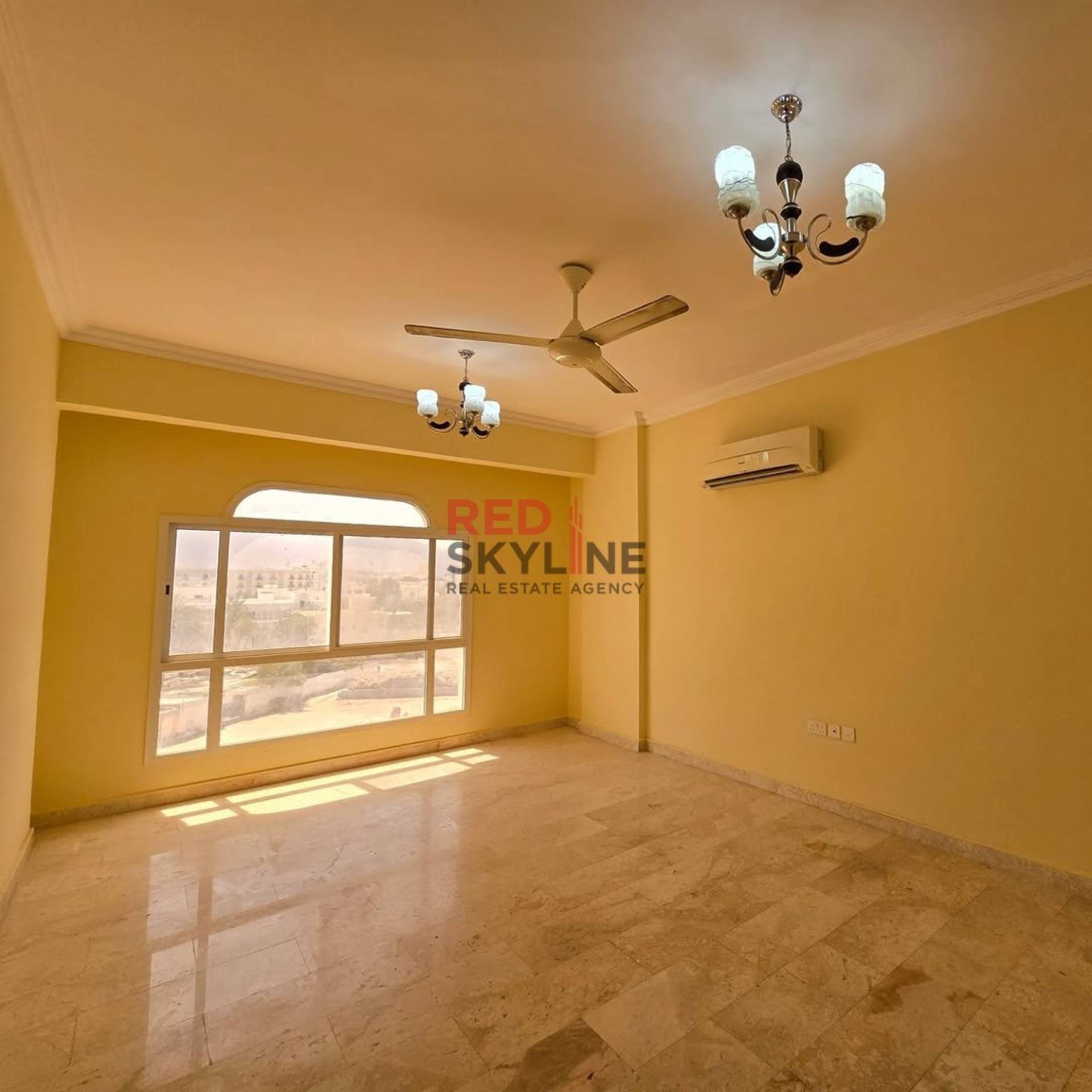 1 Bedroom Apartment in Al Ghubrah - Photo 2