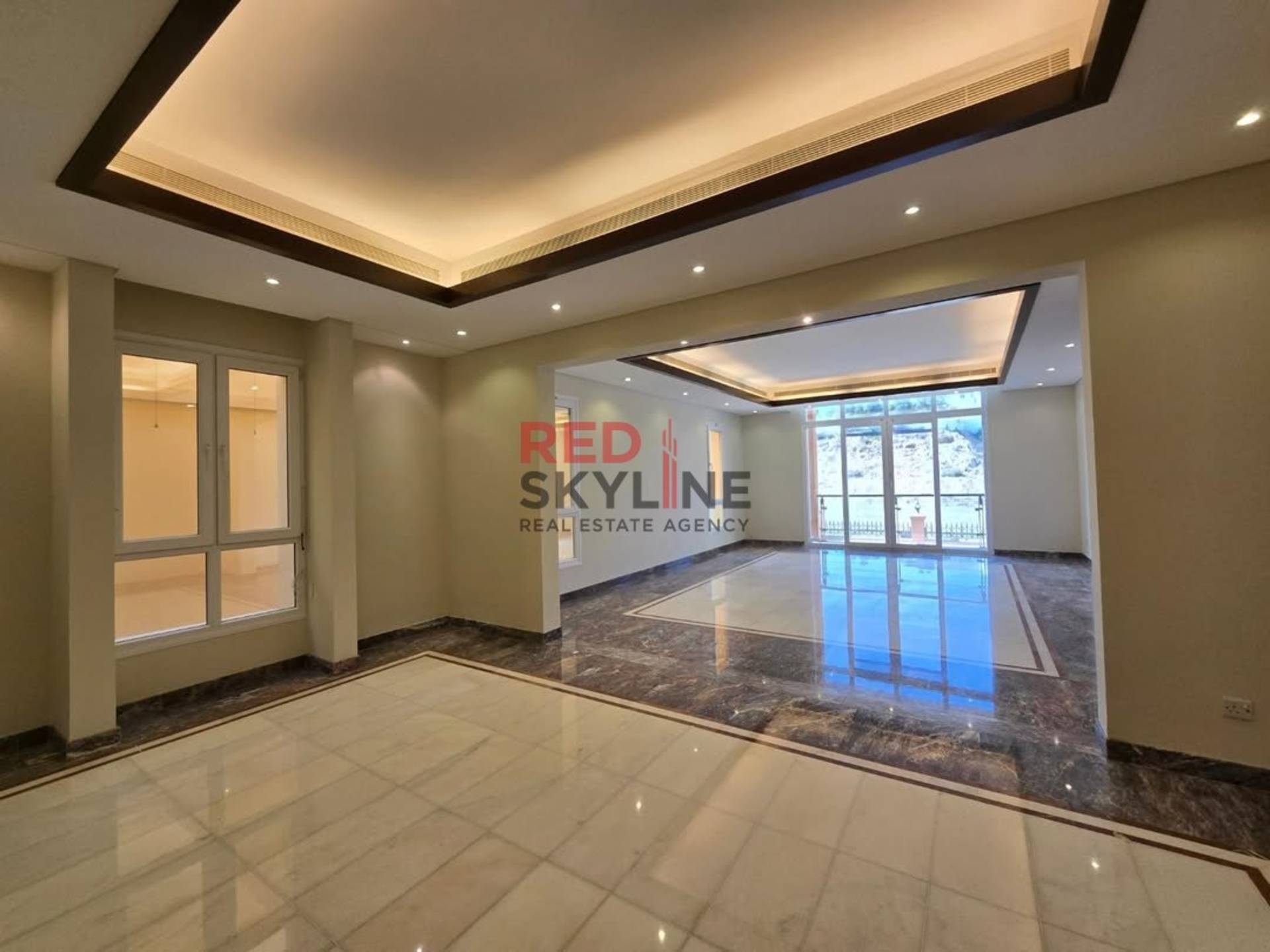 8 Bedroom Villa in Madinat Al Ilam - Photo 5