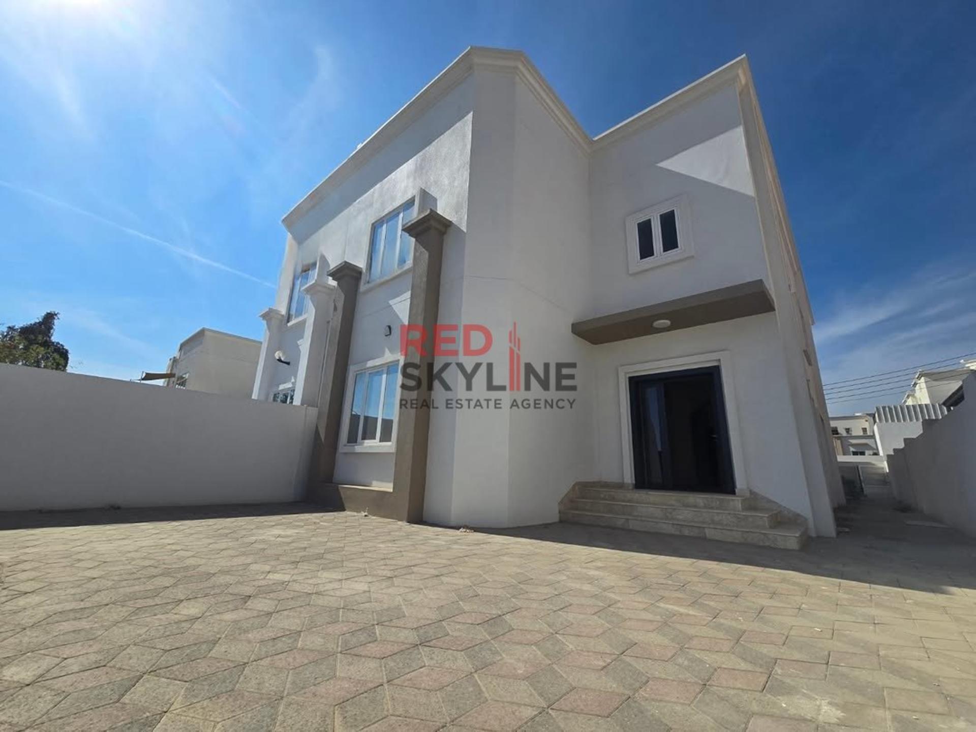 4 BR Villa in Azaiba