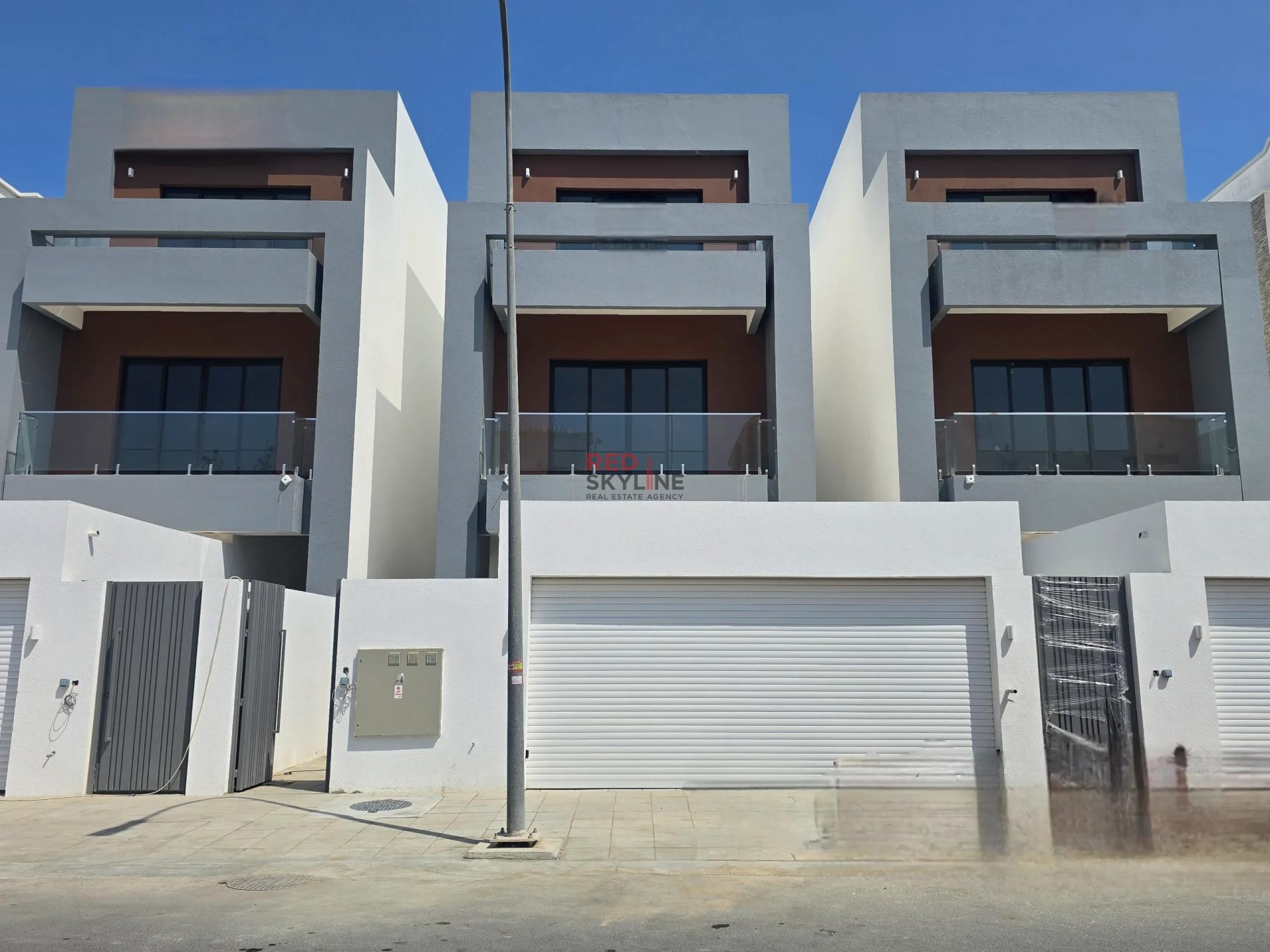 4 BR Villa in Al Khoud