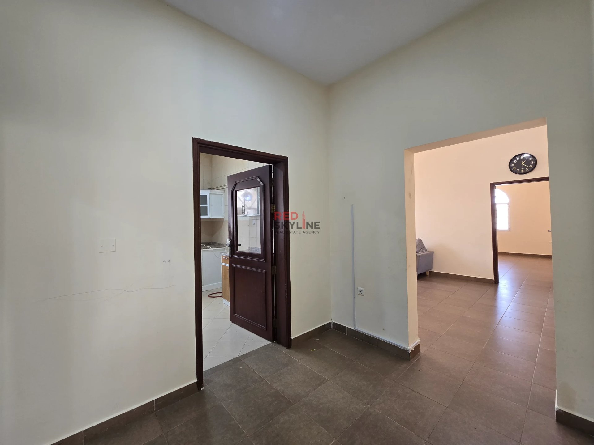 4 Bedroom Penthouse in Mawaleh South - Photo 1