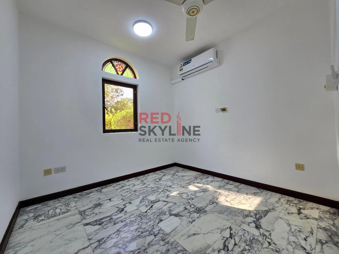2 Bedroom Apartment in Shatti Al Qurum - Photo 7