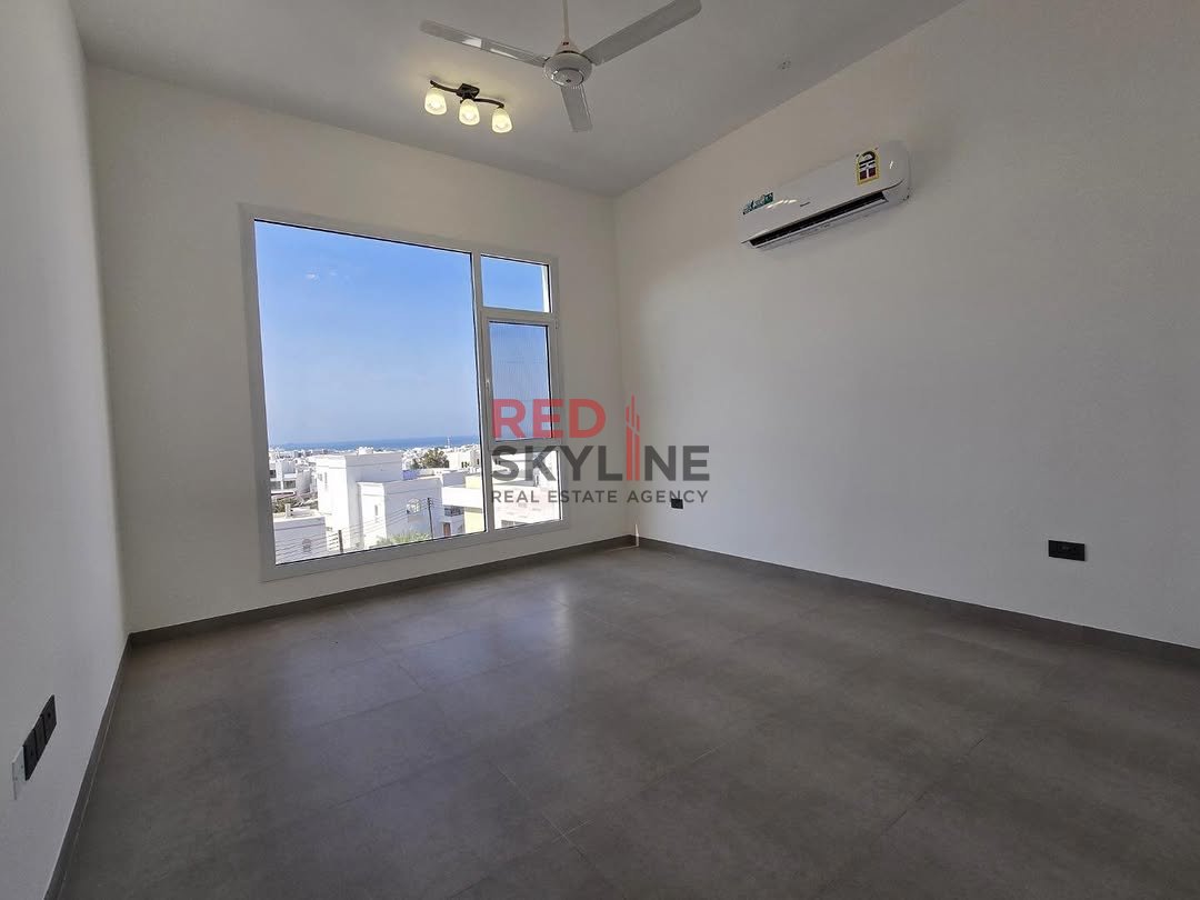 8 Bedroom Villa in Madinat Al Sultan Qaboos - Photo 17