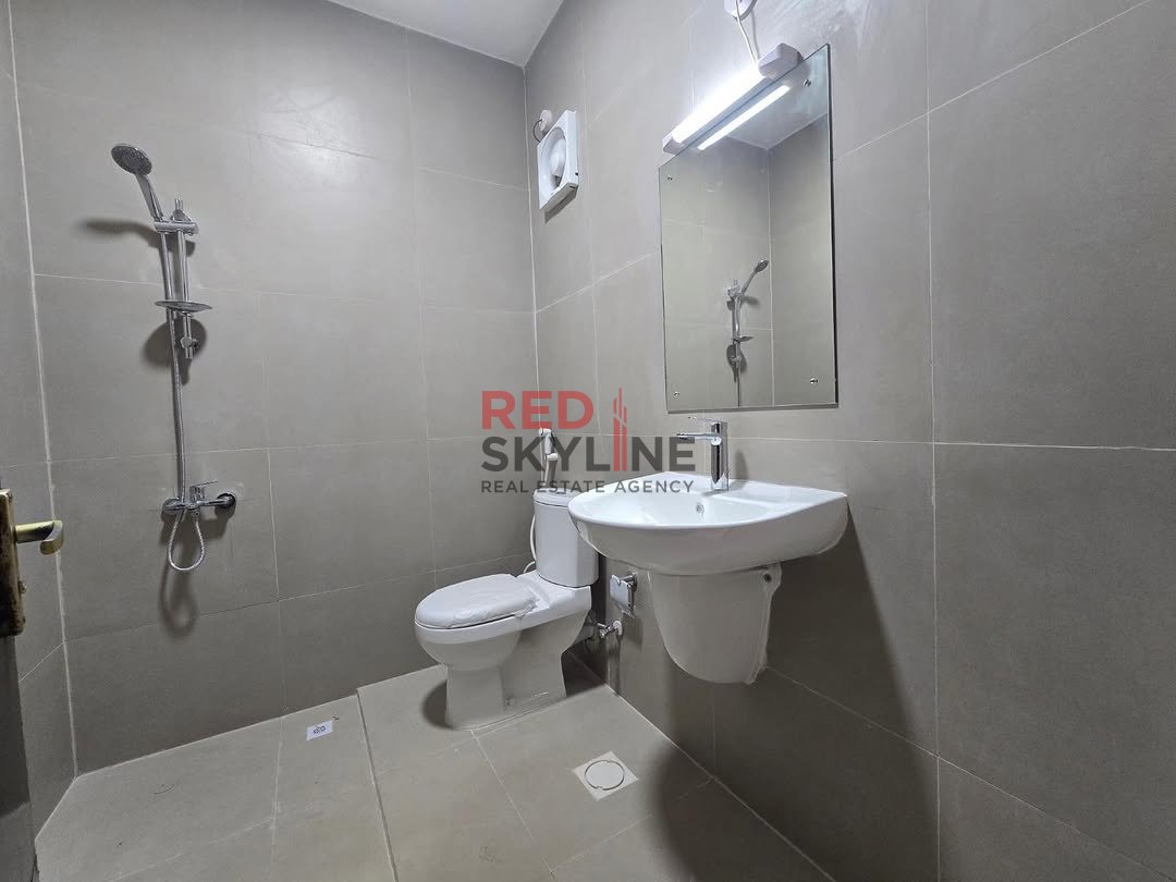 2 Bedroom Apartment in Al Khuwair - Photo 6