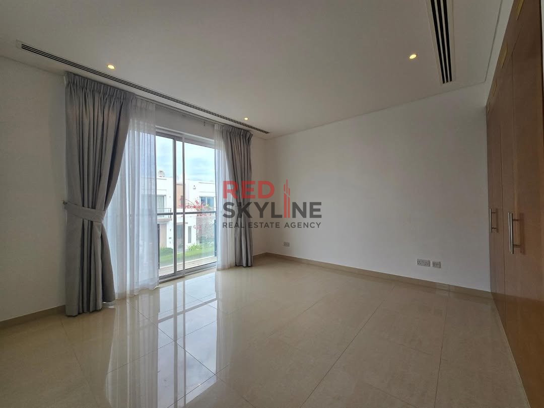 3 Bedroom Townhouse in Muscat - Photo 7