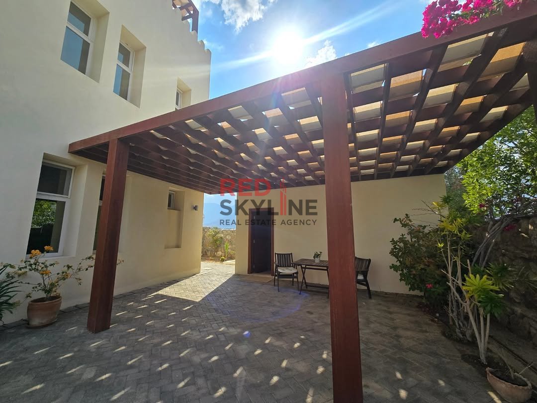 5 Bedroom Villa in Muscat - Photo 3