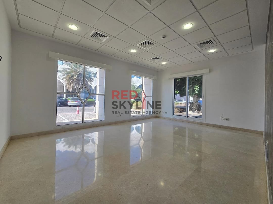 Office in Al Qurum - Photo 5