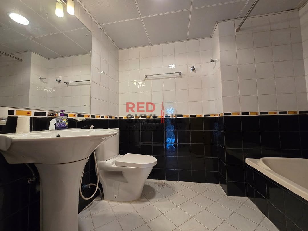 2 Bedroom Apartment in Al Qurum - Photo 3