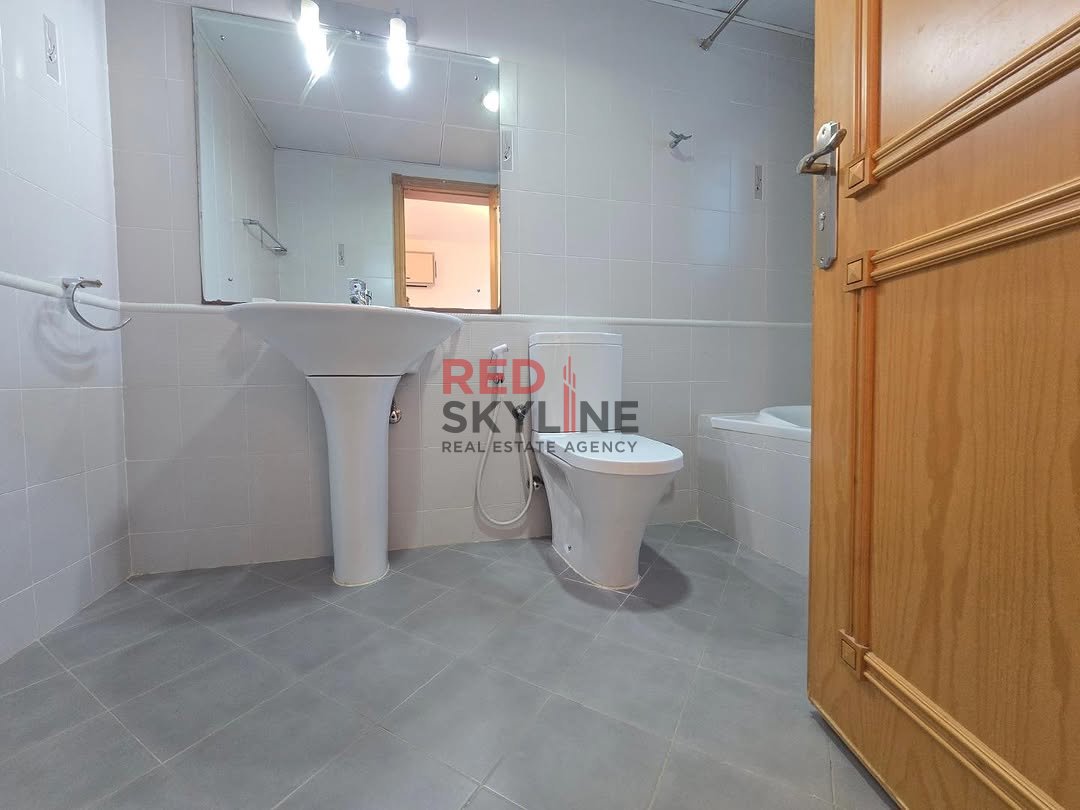 2 Bedroom Apartment in Al Qurum - Photo 9