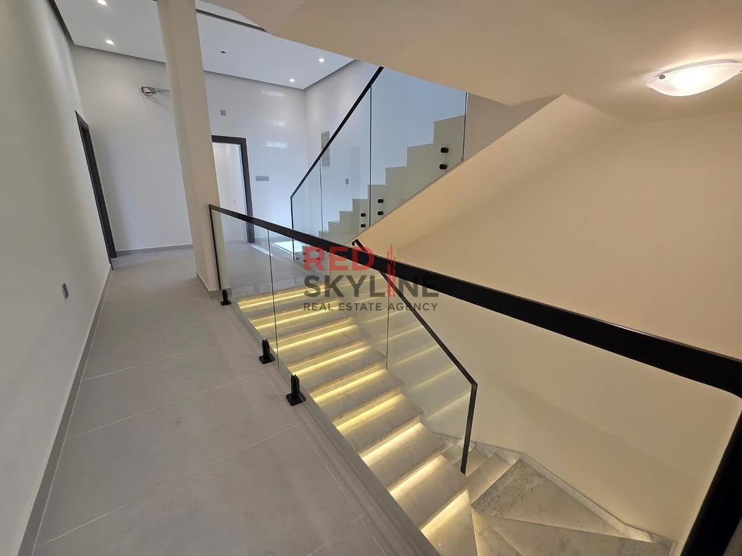 5 Bedroom Villa in Al Khoud - Photo 10