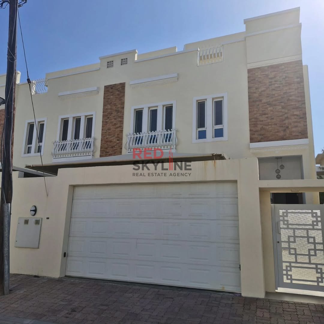 5 Bedroom Villa in Muscat