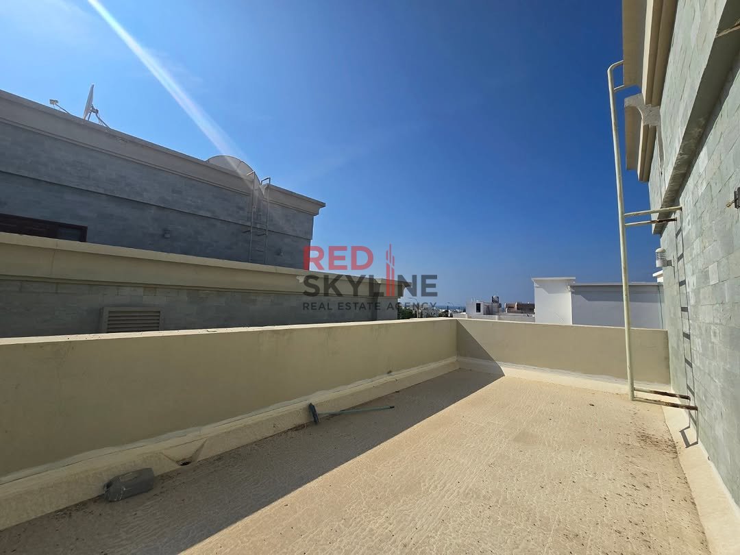 4 Bedroom Townhouse in Muscat - Photo 17