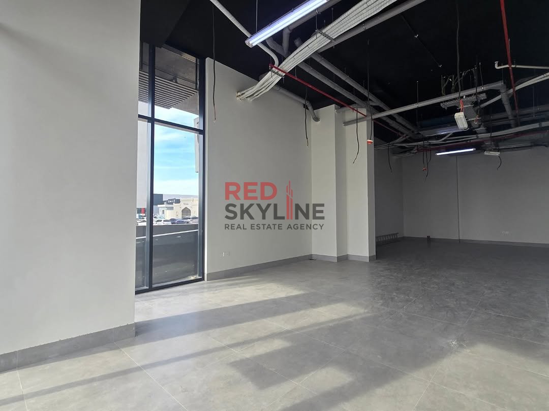 Shop in Al Hail - Photo 2