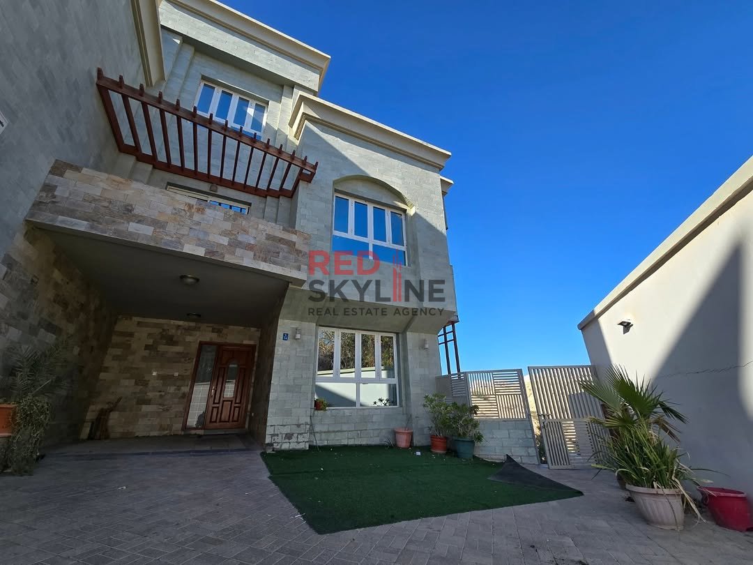 4 Bedroom Townhouse in Muscat