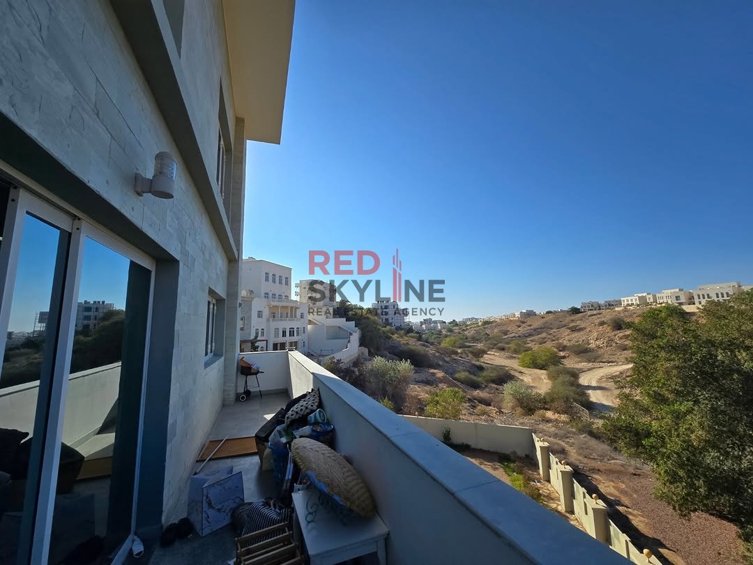 4 Bedroom Townhouse in Muscat - Photo 9