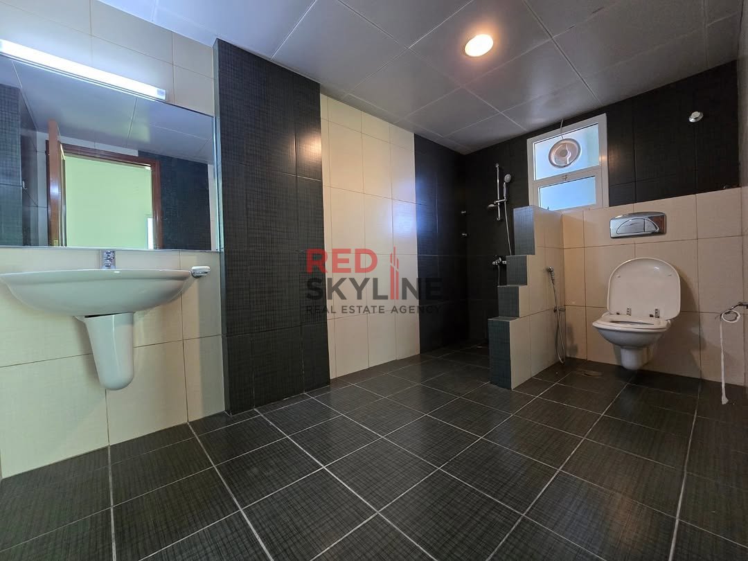 4 Bedroom Townhouse in Muscat - Photo 17