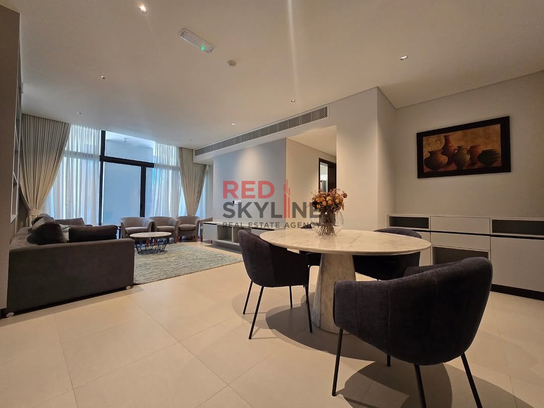 2 Bedroom Apartment in Shatti Al Qurum - Photo 2