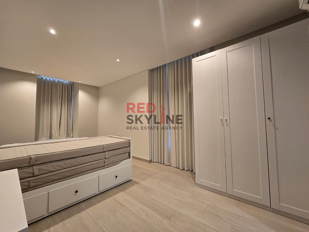 2 Bedroom Apartment in Shatti Al Qurum - Photo 8