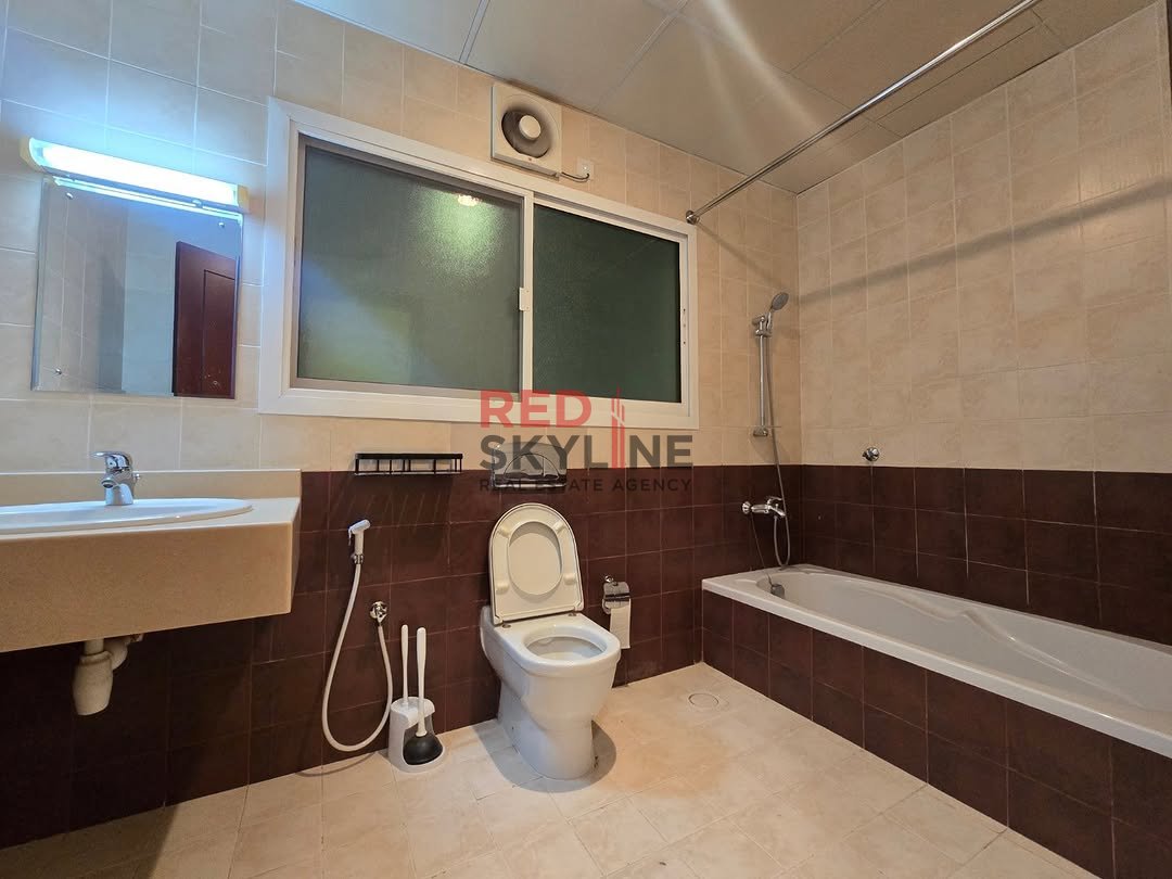 3 Bedroom Villa in Shatti Al Qurum - Photo 7