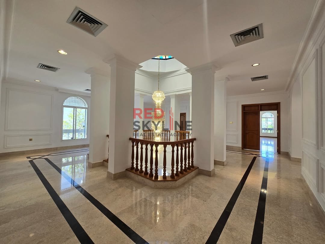 6 Bedroom Villa in Shatti Al Qurum - Photo 11