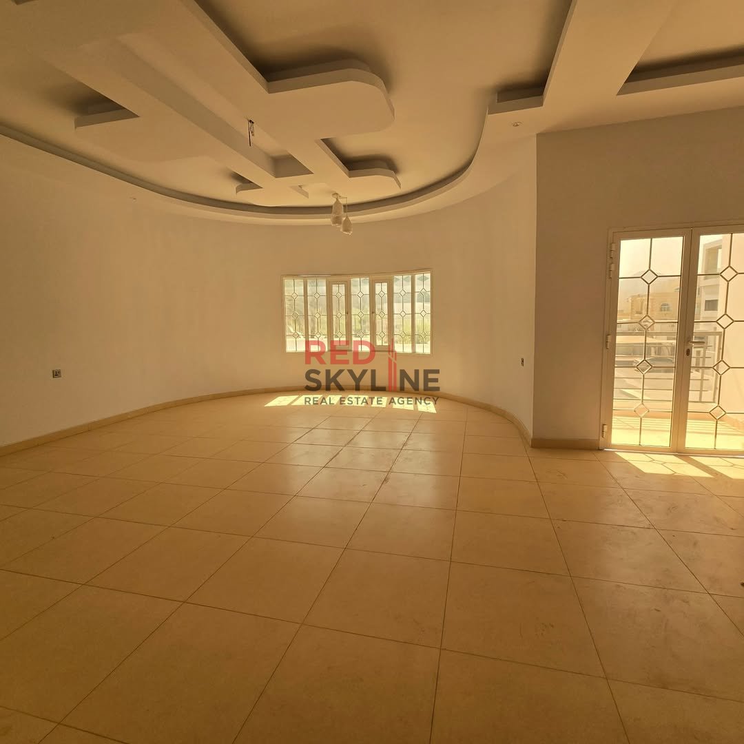 6 Bedroom Villa in Al Khuwair - Photo 11