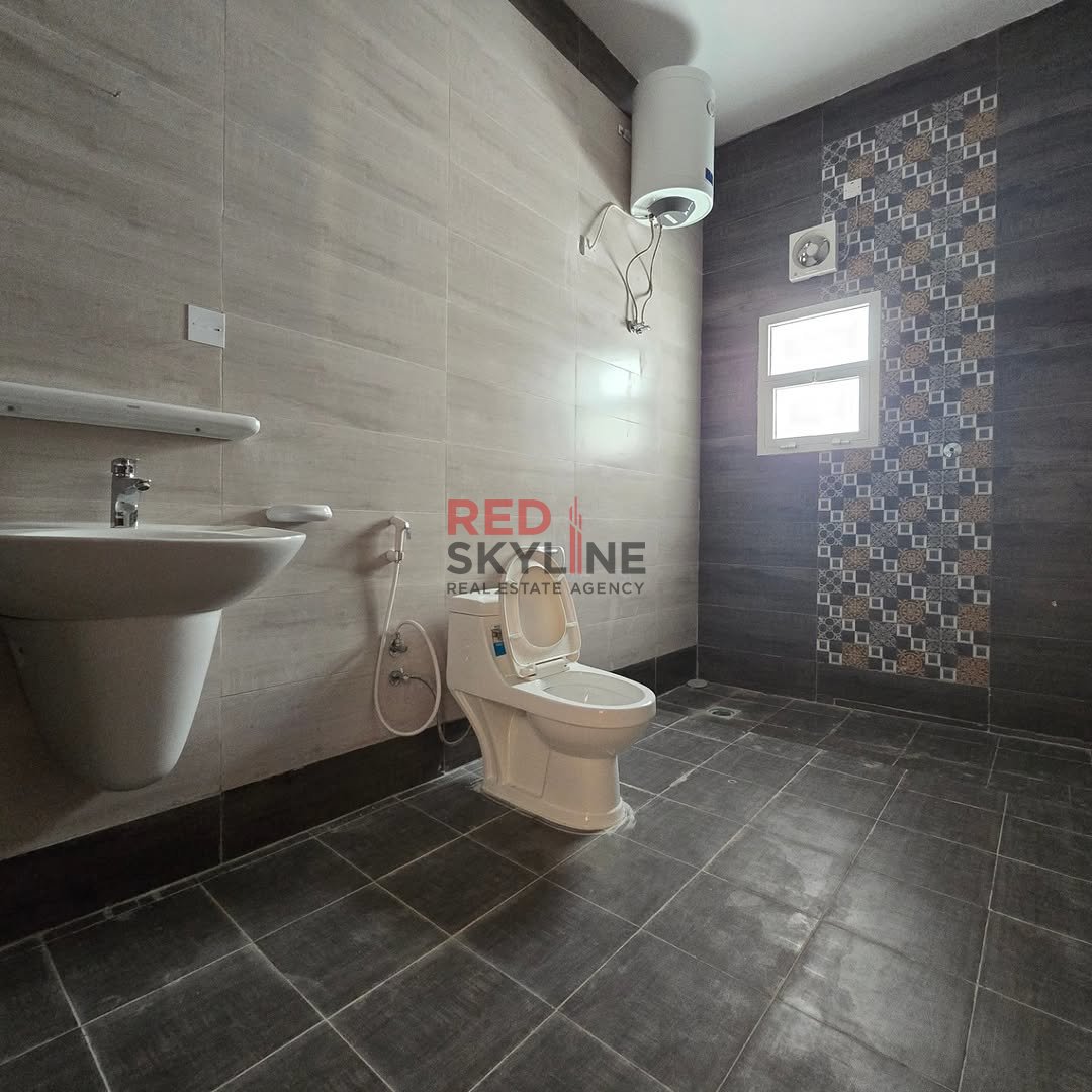 6 Bedroom Villa in Al Khuwair - Photo 13