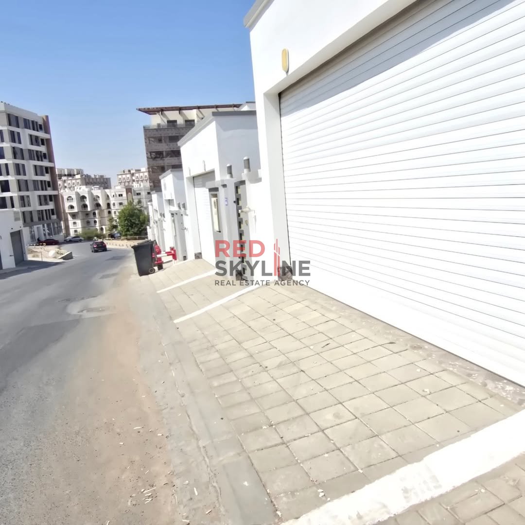 6 Bedroom Villa in Al Khuwair - Photo 18