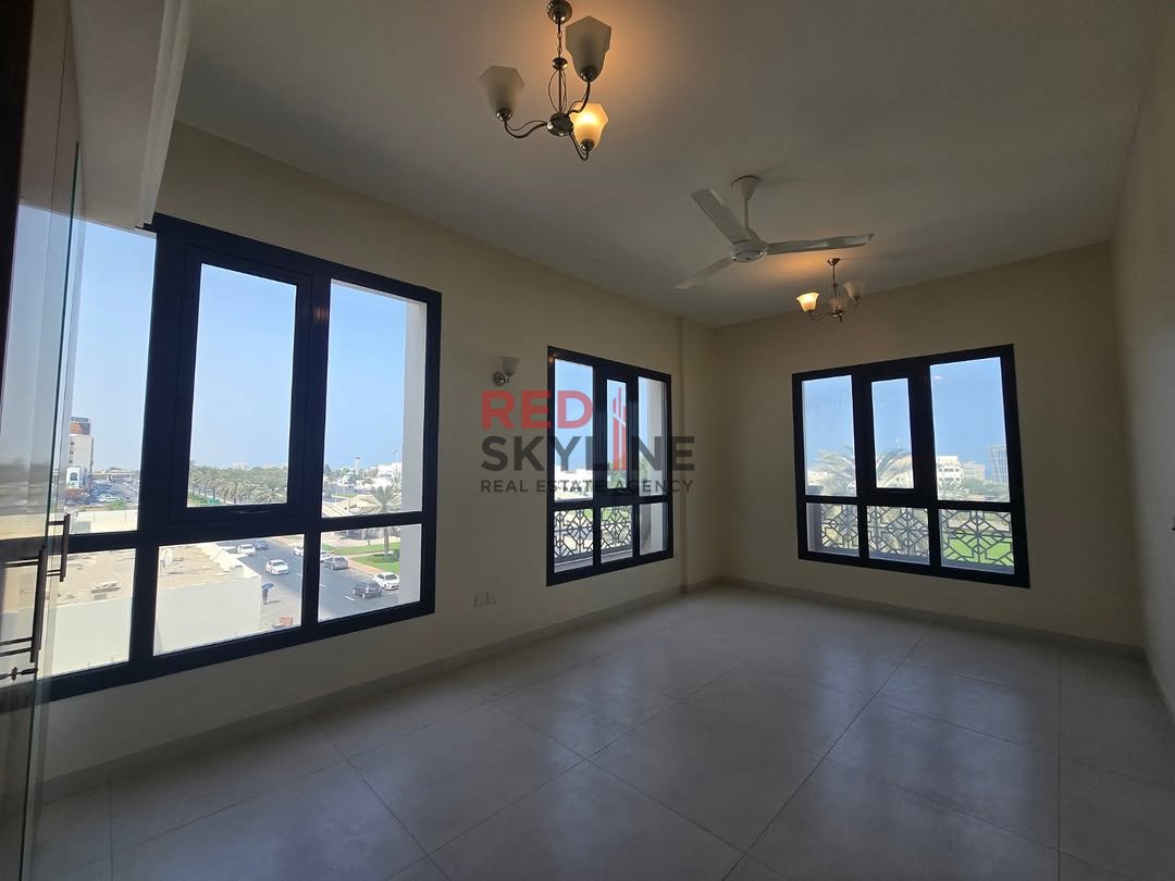 2 Bedroom Apartment in Al Khuwair - Photo 3