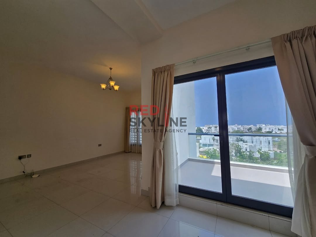 4 Bedroom Townhouse in Muscat - Photo 8