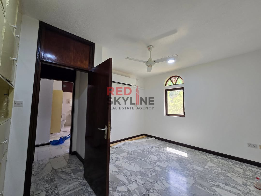 2 Bedroom Apartment in Shatti Al Qurum - Photo 7