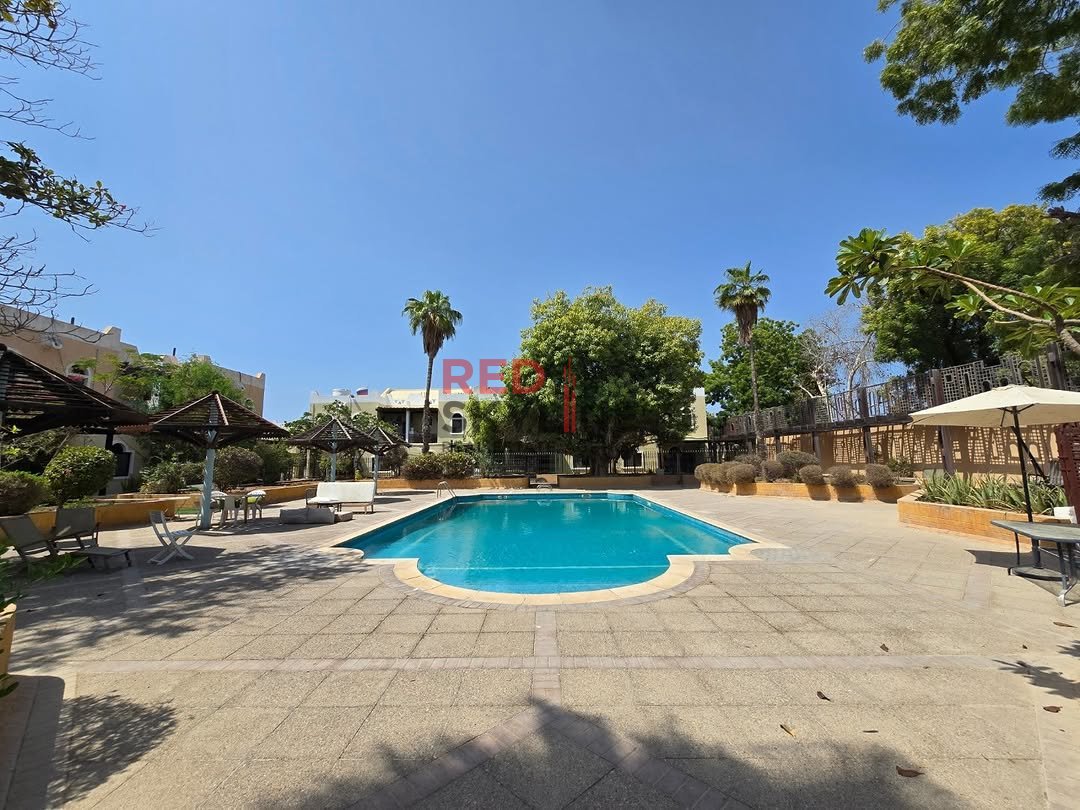 2 Bedroom Apartment in Shatti Al Qurum - Photo 8