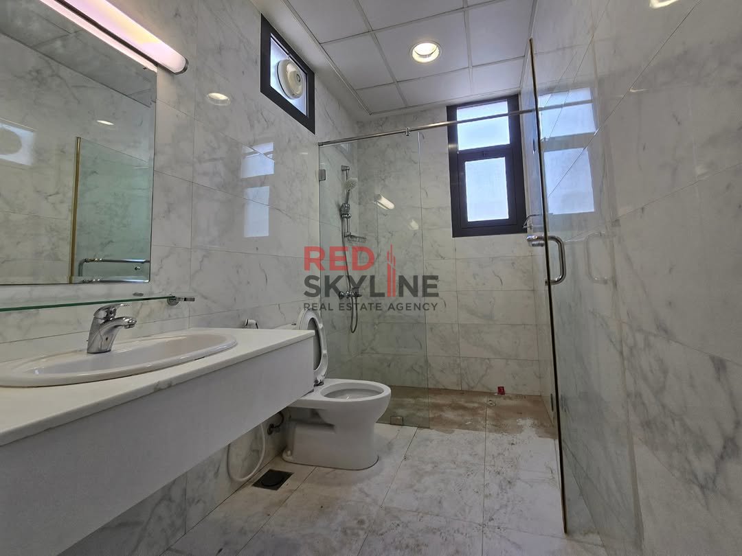 2 Bedroom Apartment in Al Khuwair - Photo 6