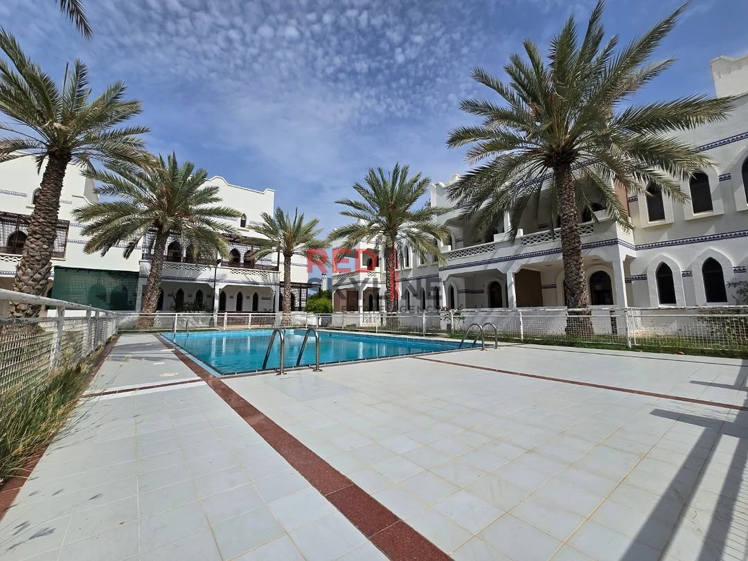 3 Bedroom Townhouse in Shatti Al Qurum - Photo 10