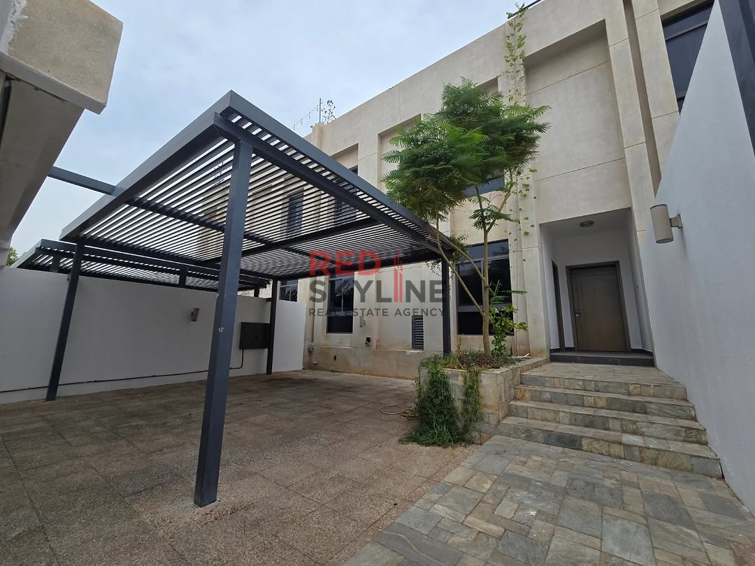 5 Bedroom Villa in Muscat