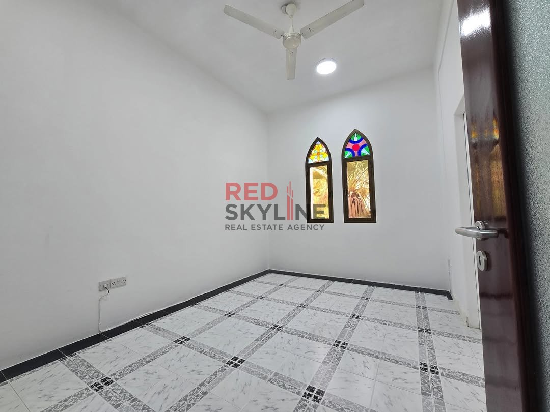 2 Bedroom Apartment in Shatti Al Qurum - Photo 3