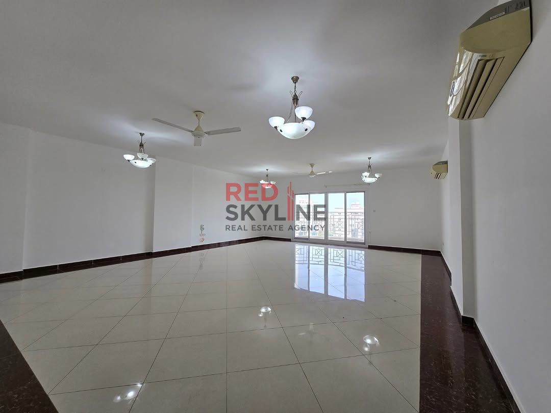 3 Bedroom Apartment in Al Khuwair - Photo 3