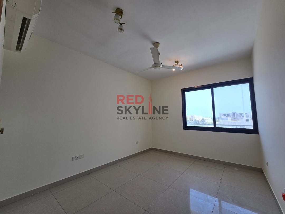 2 Bedroom Apartment in Al Khuwair - Photo 4