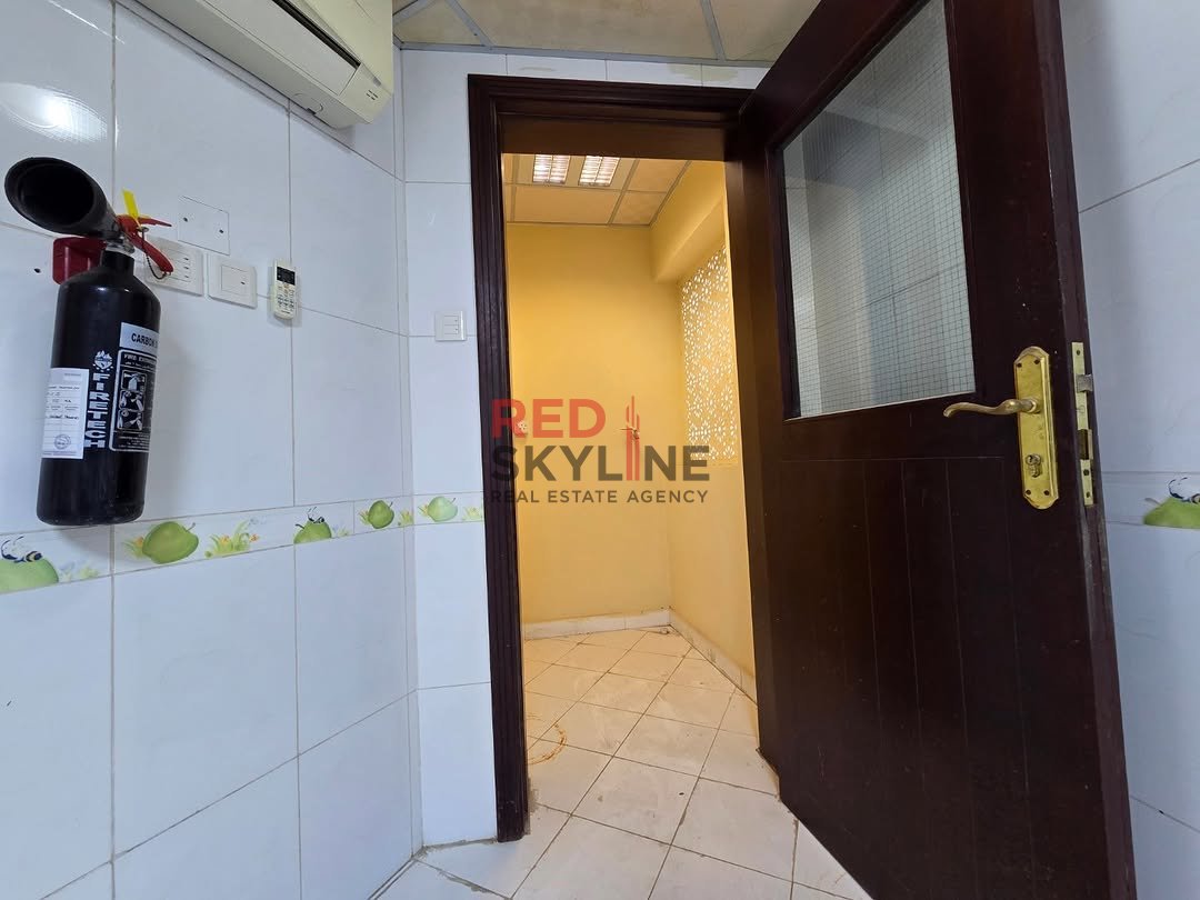 2 Bedroom Apartment in Al Khuwair - Photo 3