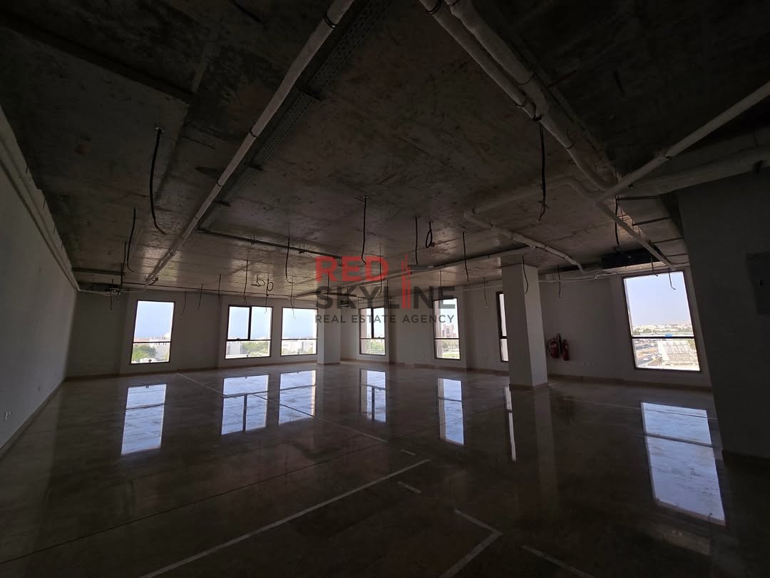 Office in Al Khuwair - Photo 2