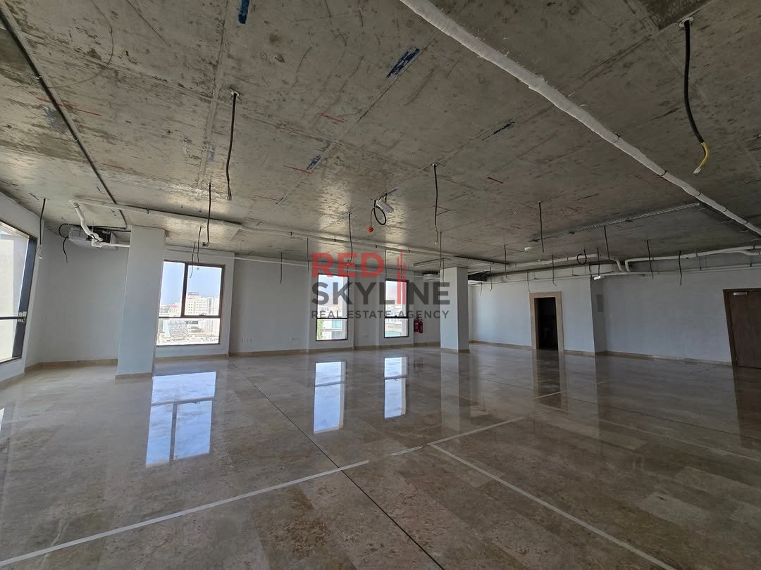 Office in Al Khuwair - Photo 3