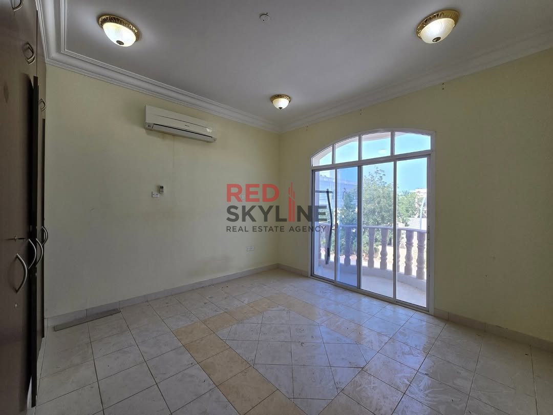 4 Bedroom Villa in Al Hail - Photo 7