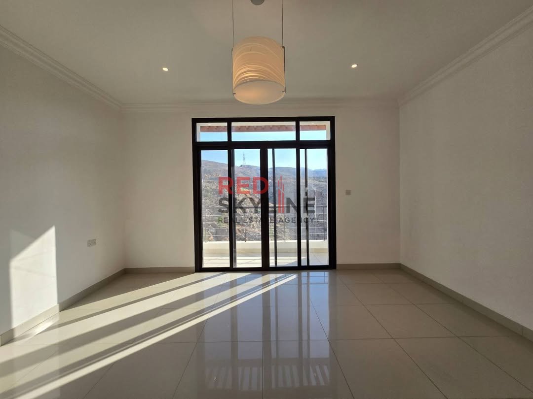 5 Bedroom Warehouse in Al Qurum - Photo 7