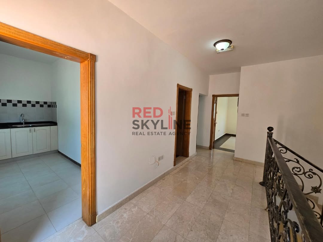 5 Bedroom Warehouse in Muscat - Photo 11