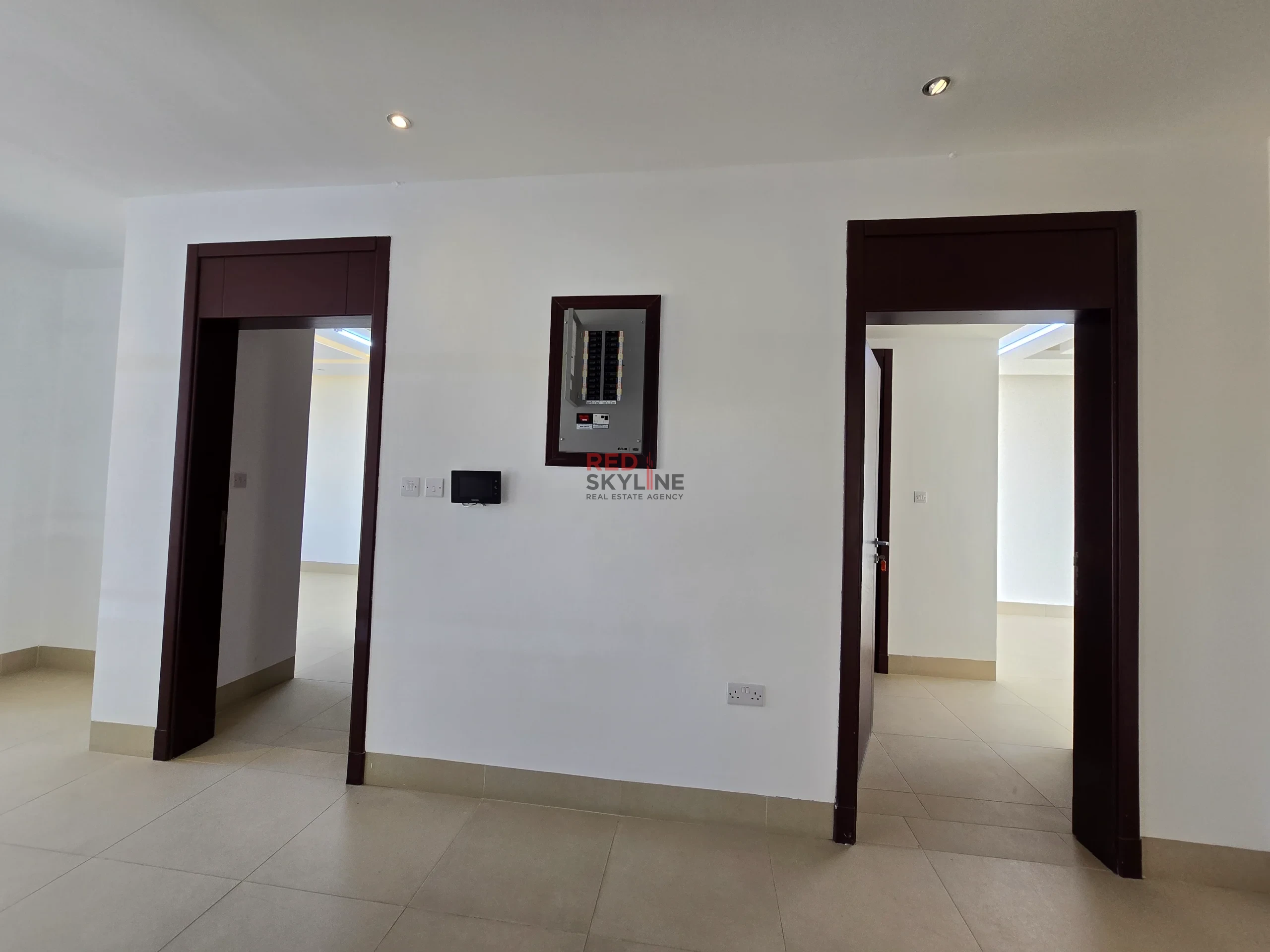 4 Bedroom Townhouse in Muscat Hills - Photo 14