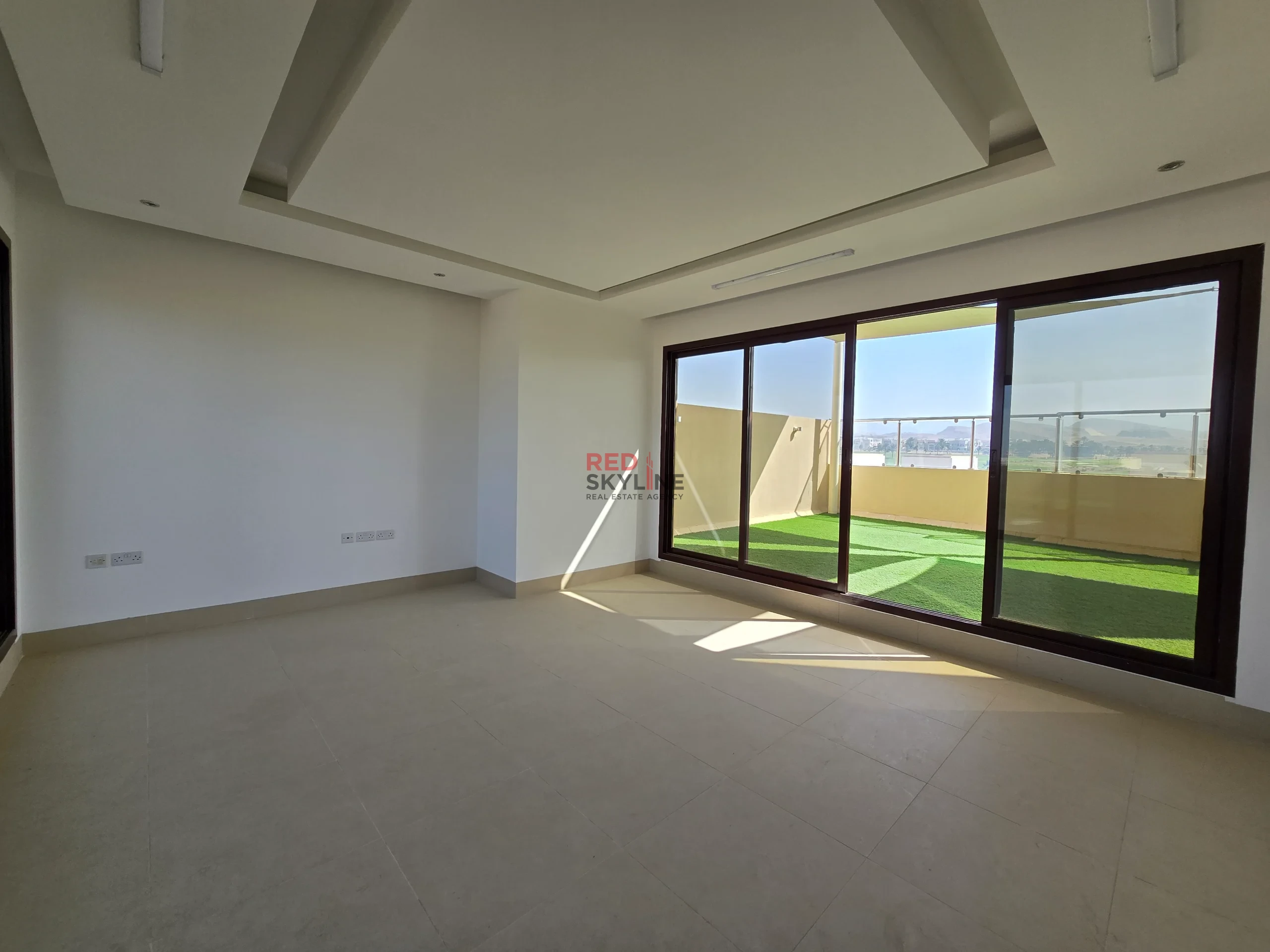 4 Bedroom Townhouse in Muscat Hills - Photo 19