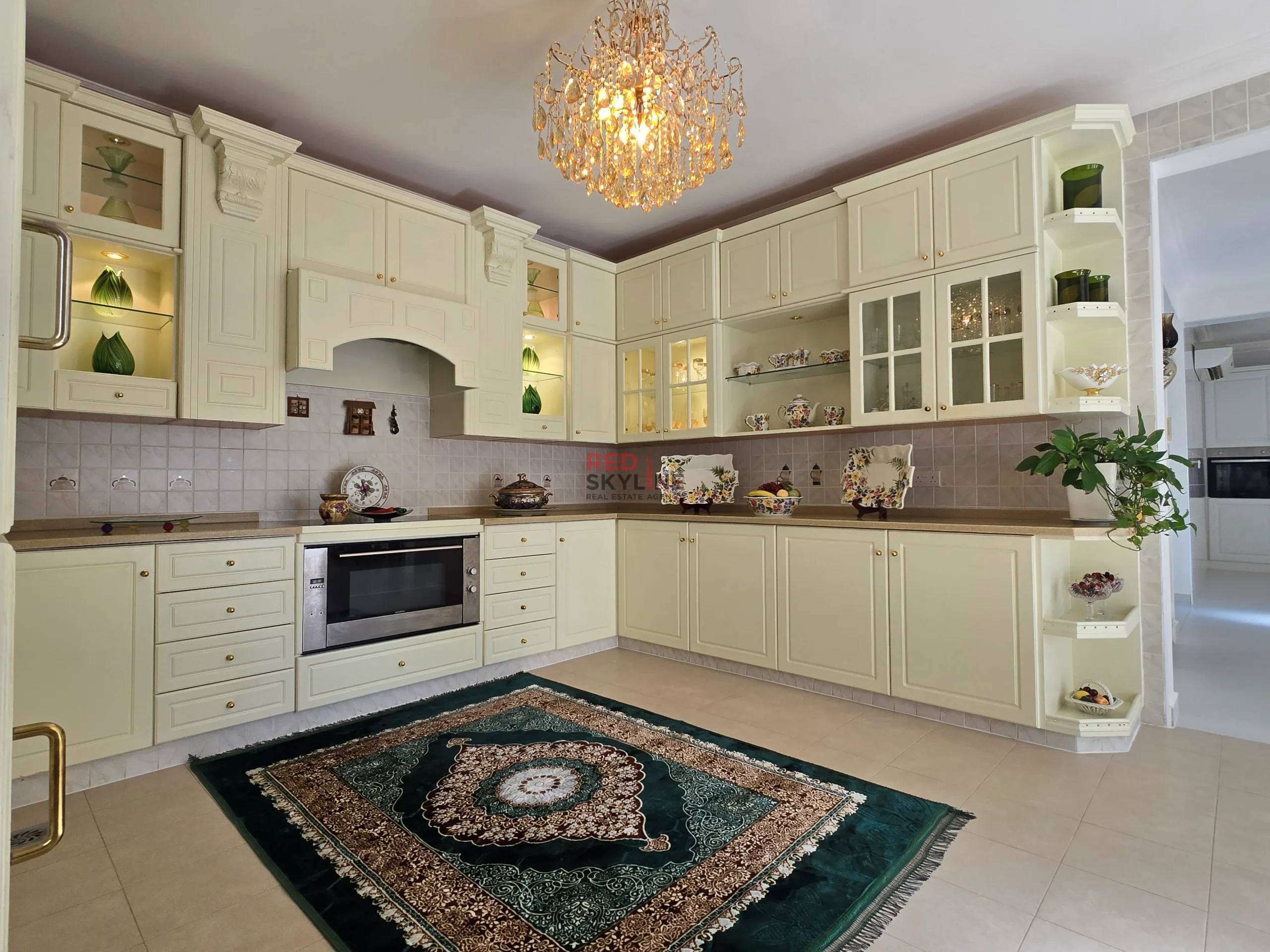 7 Bedroom Villa in Shatti Al Qurum - Photo 19