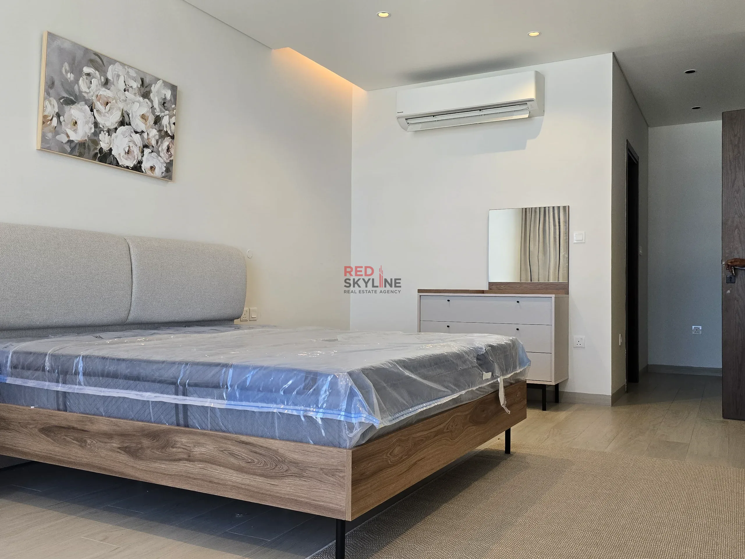 2 Bedroom Apartment in Shatti Al Qurum - Photo 4