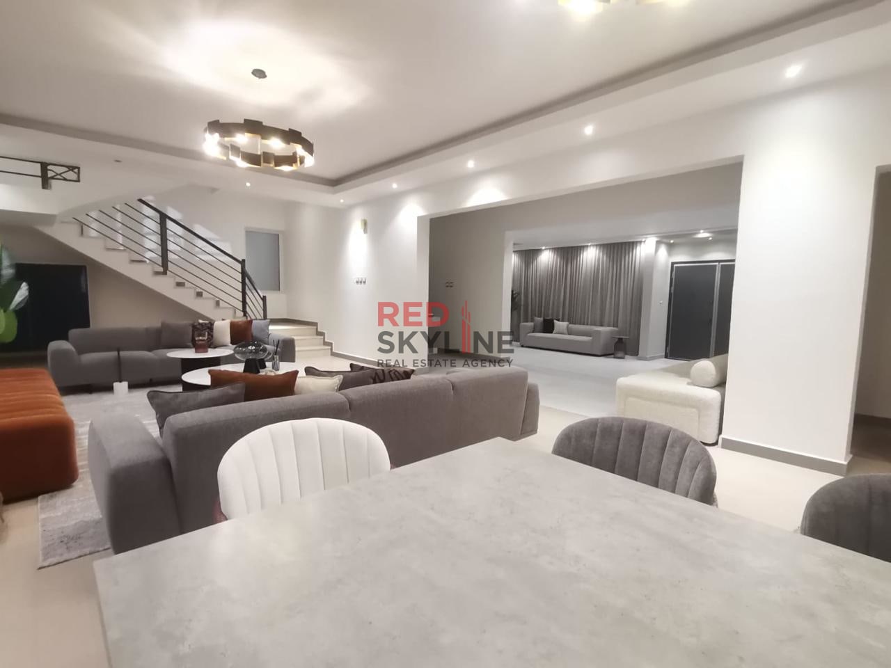 4 Bedroom Villa in Al Ansab - Photo 2